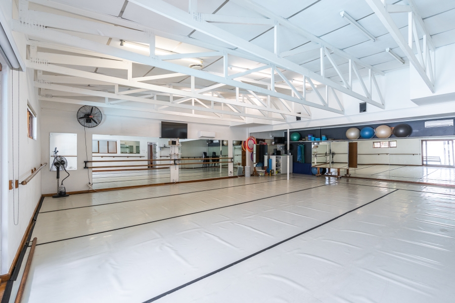 3 Bedroom Property for Sale in Pinelands Western Cape